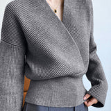 Nuria - Pull Croisé Élégant