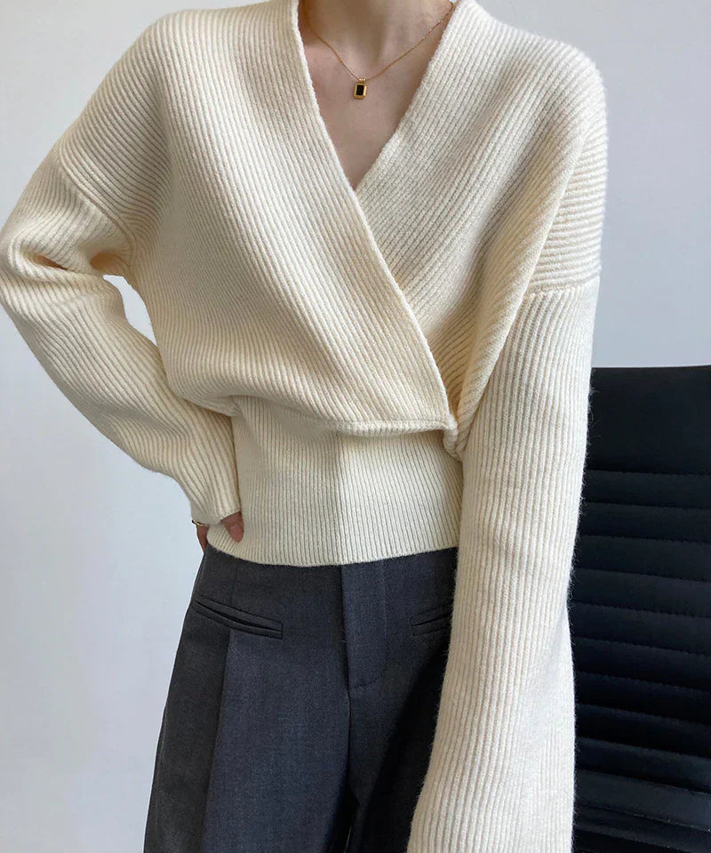 Nuria - Pull Croisé Élégant