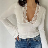 Emmanuelle - T-shirt en Dentelle à Décolleté en V Profond